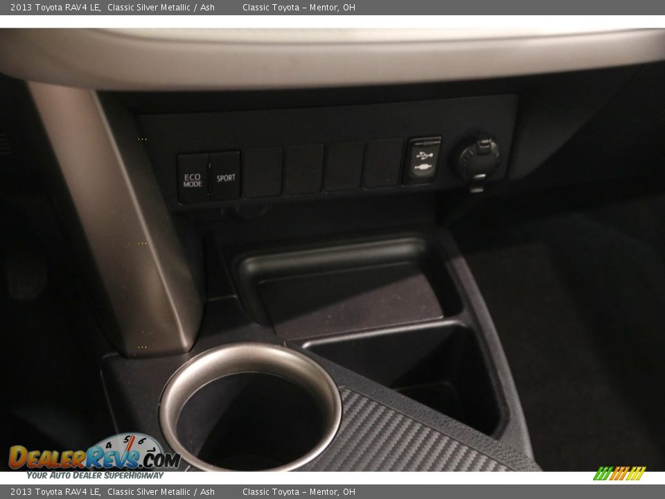 2013 Toyota RAV4 LE Classic Silver Metallic / Ash Photo #14