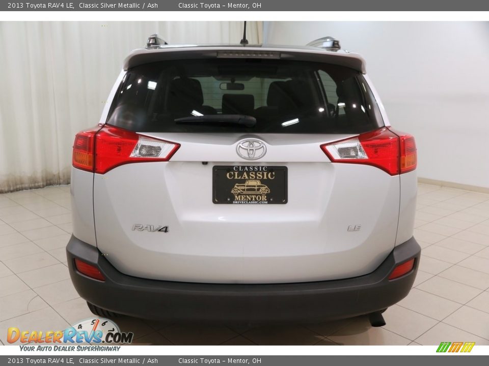 2013 Toyota RAV4 LE Classic Silver Metallic / Ash Photo #18