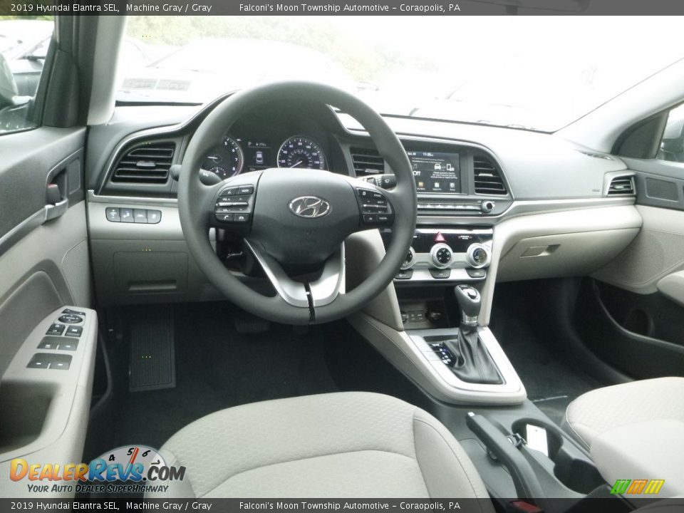 Gray Interior - 2019 Hyundai Elantra SEL Photo #9