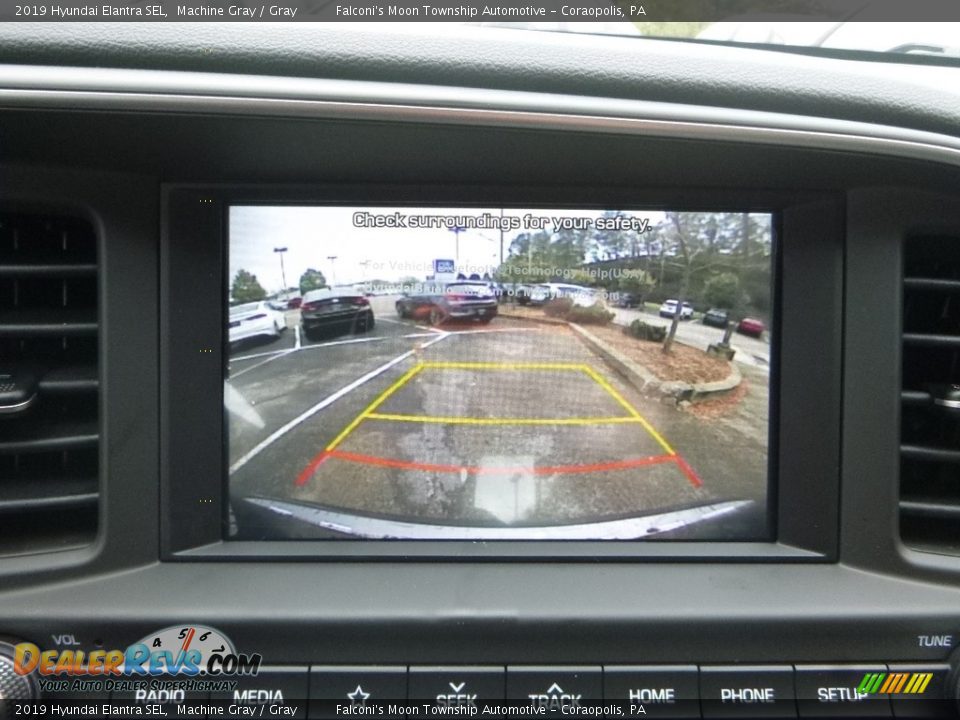 Controls of 2019 Hyundai Elantra SEL Photo #14