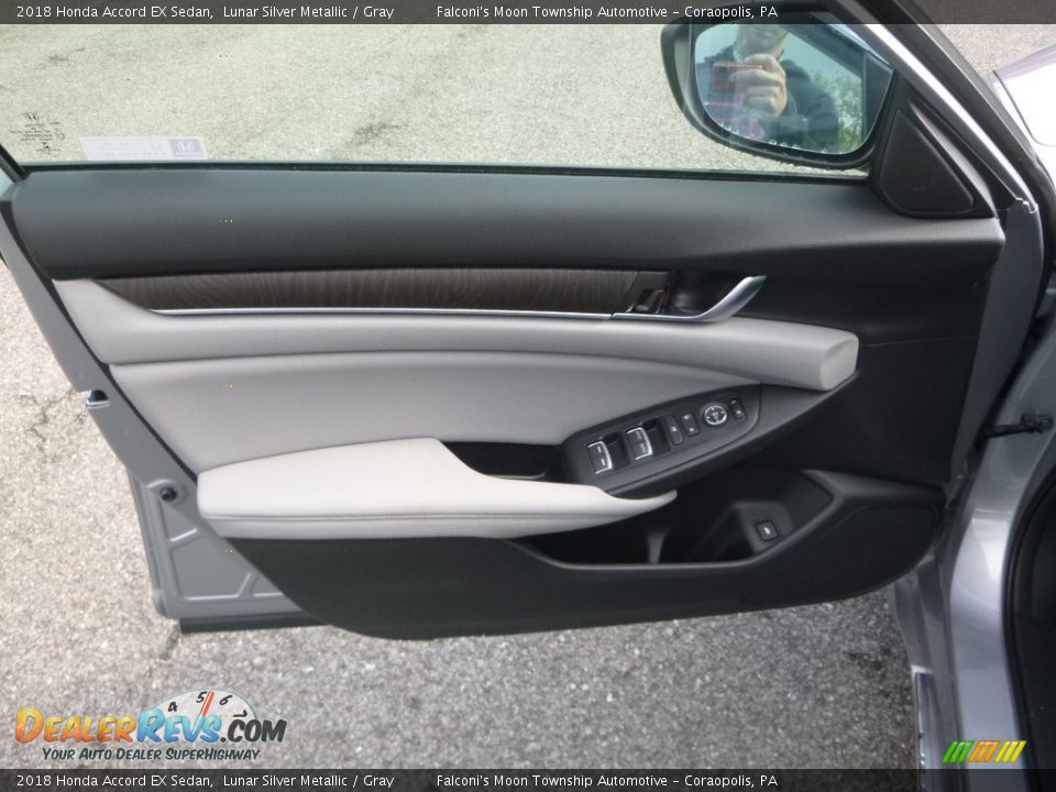 2018 Honda Accord EX Sedan Lunar Silver Metallic / Gray Photo #10