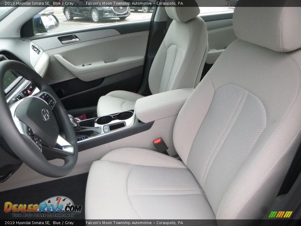 Front Seat of 2019 Hyundai Sonata SE Photo #11