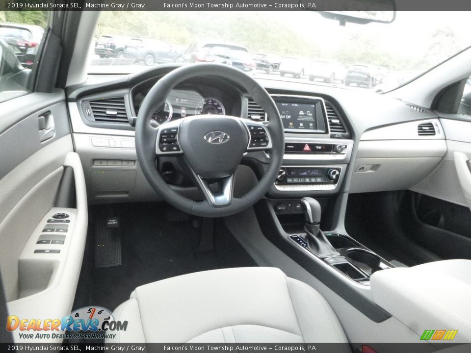 Gray Interior - 2019 Hyundai Sonata SEL Photo #9