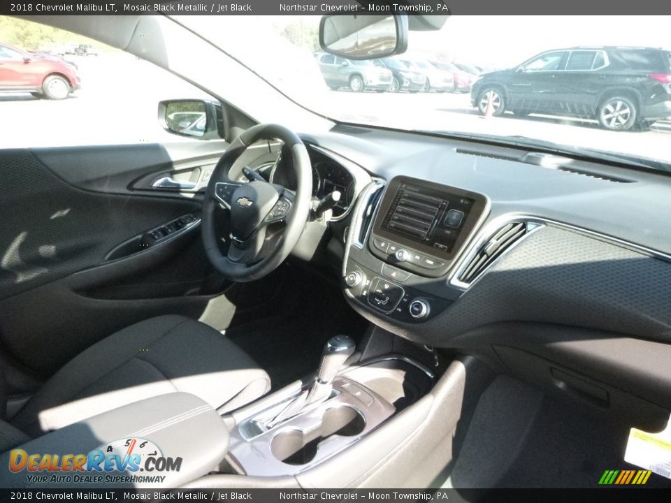 2018 Chevrolet Malibu LT Mosaic Black Metallic / Jet Black Photo #11
