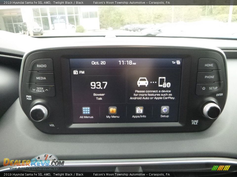 Controls of 2019 Hyundai Santa Fe SEL AWD Photo #13