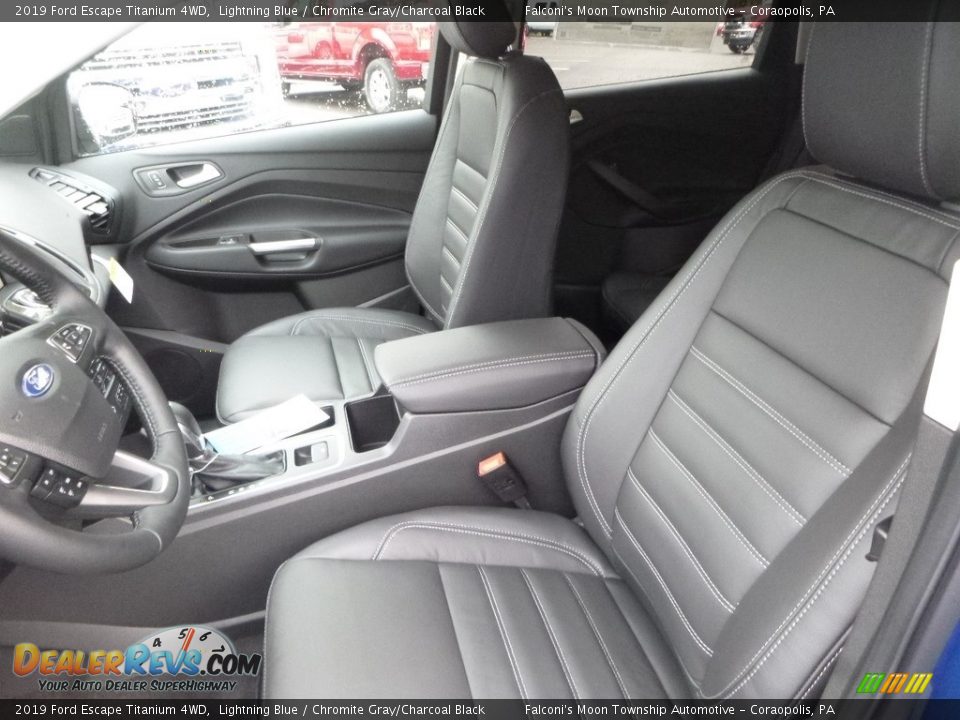 Front Seat of 2019 Ford Escape Titanium 4WD Photo #11