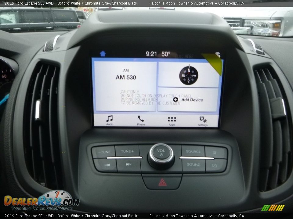 Controls of 2019 Ford Escape SEL 4WD Photo #13