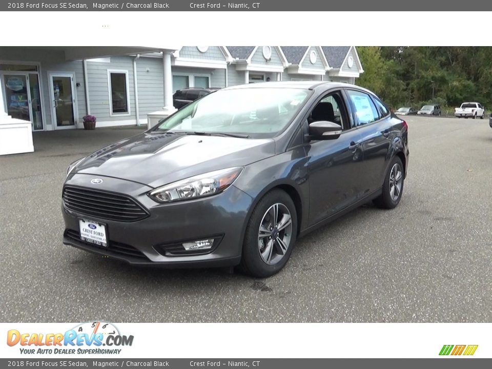 2018 Ford Focus SE Sedan Magnetic / Charcoal Black Photo #3