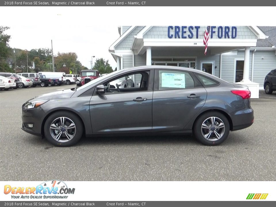 2018 Ford Focus SE Sedan Magnetic / Charcoal Black Photo #4
