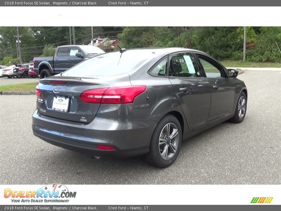 2018 Ford Focus SE Sedan Magnetic / Charcoal Black Photo #7