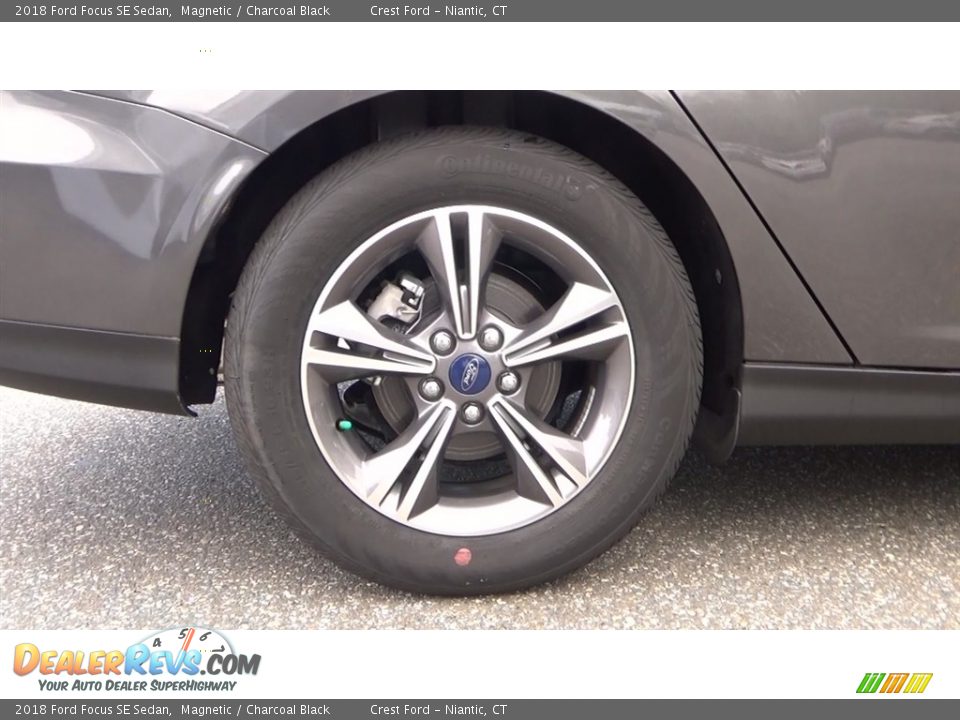 2018 Ford Focus SE Sedan Magnetic / Charcoal Black Photo #22