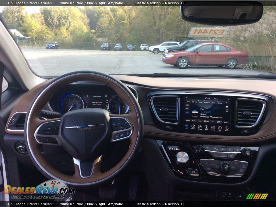 2019 Dodge Grand Caravan SE White Knuckle / Black/Light Graystone Photo #12