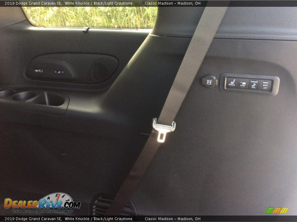 2019 Dodge Grand Caravan SE White Knuckle / Black/Light Graystone Photo #18