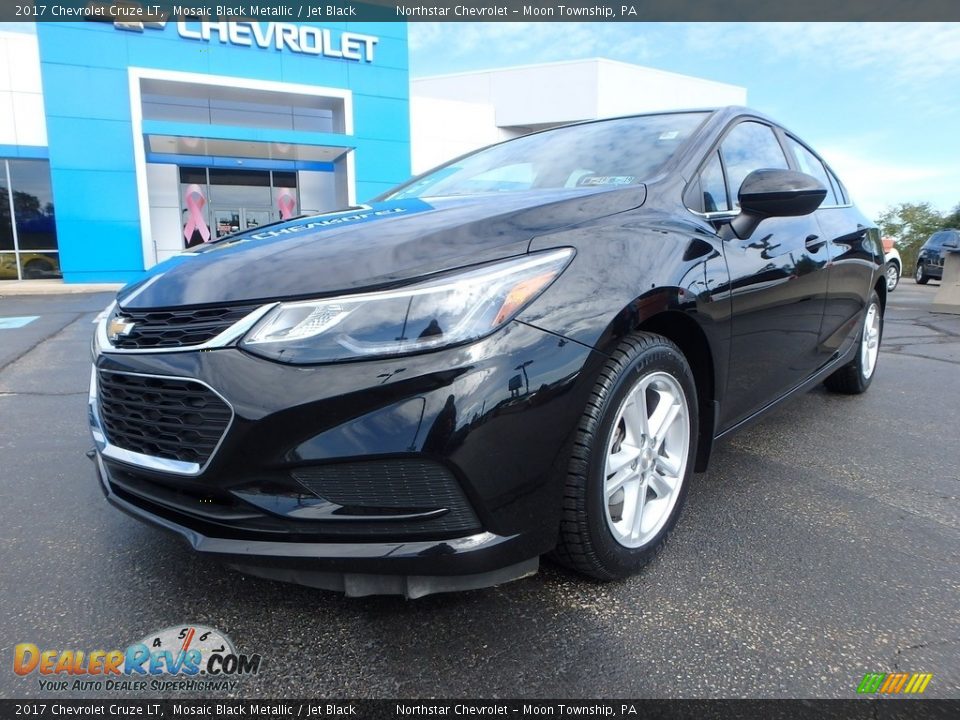2017 Chevrolet Cruze LT Mosaic Black Metallic / Jet Black Photo #2