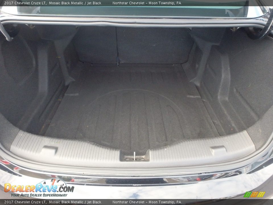 2017 Chevrolet Cruze LT Mosaic Black Metallic / Jet Black Photo #7
