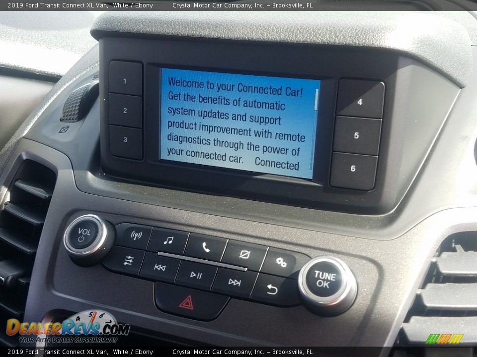 Controls of 2019 Ford Transit Connect XL Van Photo #15