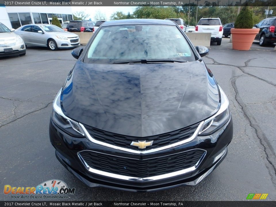 2017 Chevrolet Cruze LT Mosaic Black Metallic / Jet Black Photo #13
