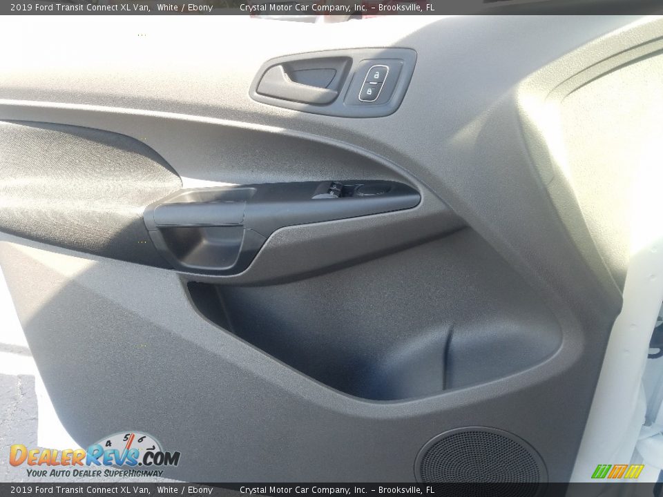 Door Panel of 2019 Ford Transit Connect XL Van Photo #18