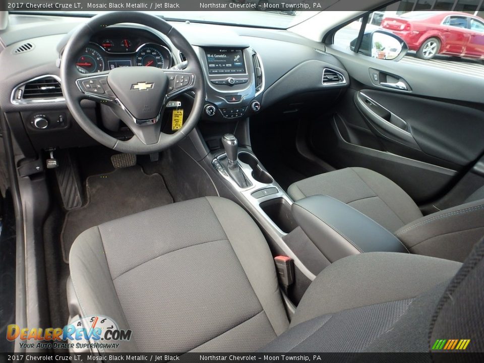 2017 Chevrolet Cruze LT Mosaic Black Metallic / Jet Black Photo #22