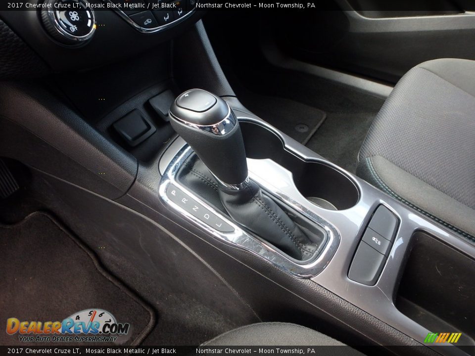 2017 Chevrolet Cruze LT Mosaic Black Metallic / Jet Black Photo #25