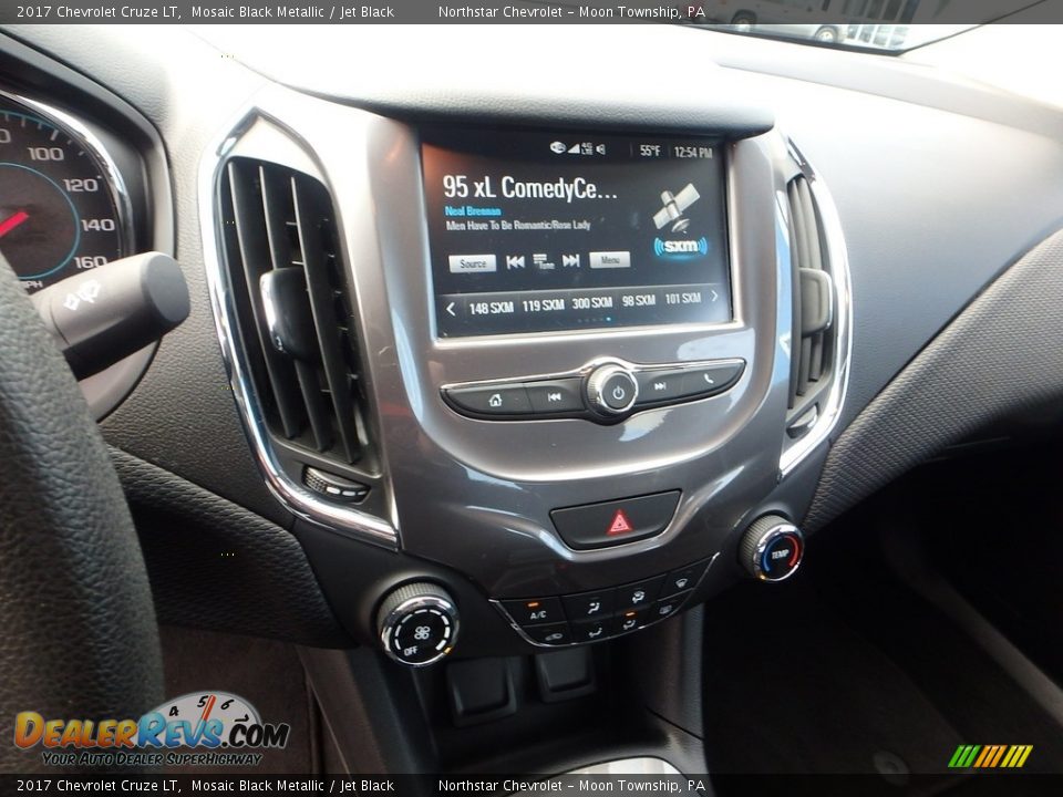 2017 Chevrolet Cruze LT Mosaic Black Metallic / Jet Black Photo #27