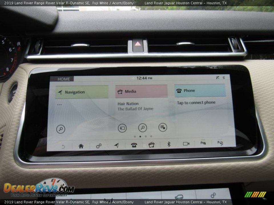 Controls of 2019 Land Rover Range Rover Velar R-Dynamic SE Photo #31
