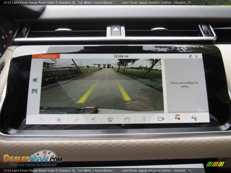 Controls of 2019 Land Rover Range Rover Velar R-Dynamic SE Photo #33