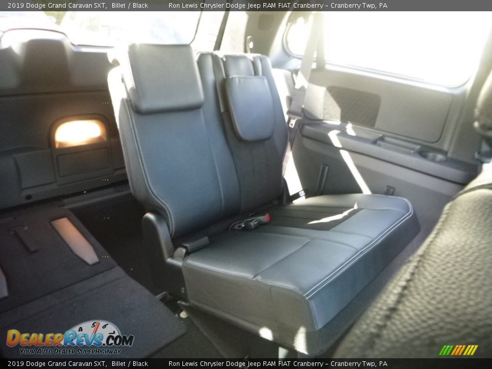 2019 Dodge Grand Caravan SXT Billet / Black Photo #13