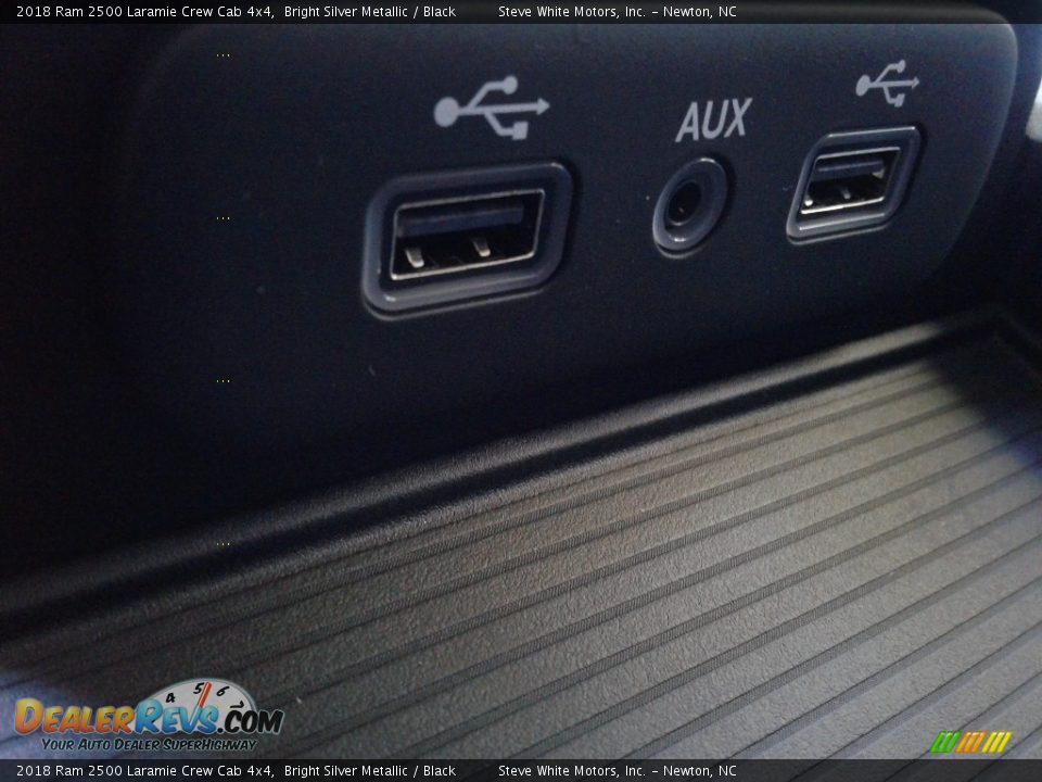 2018 Ram 2500 Laramie Crew Cab 4x4 Bright Silver Metallic / Black Photo #31