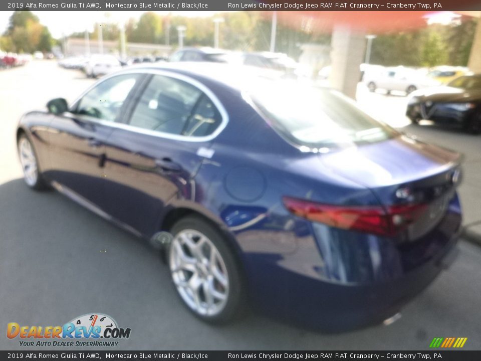 2019 Alfa Romeo Giulia Ti AWD Montecarlo Blue Metallic / Black/Ice Photo #4
