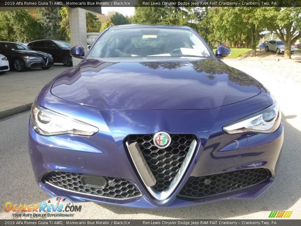 2019 Alfa Romeo Giulia Ti AWD Montecarlo Blue Metallic / Black/Ice Photo #12