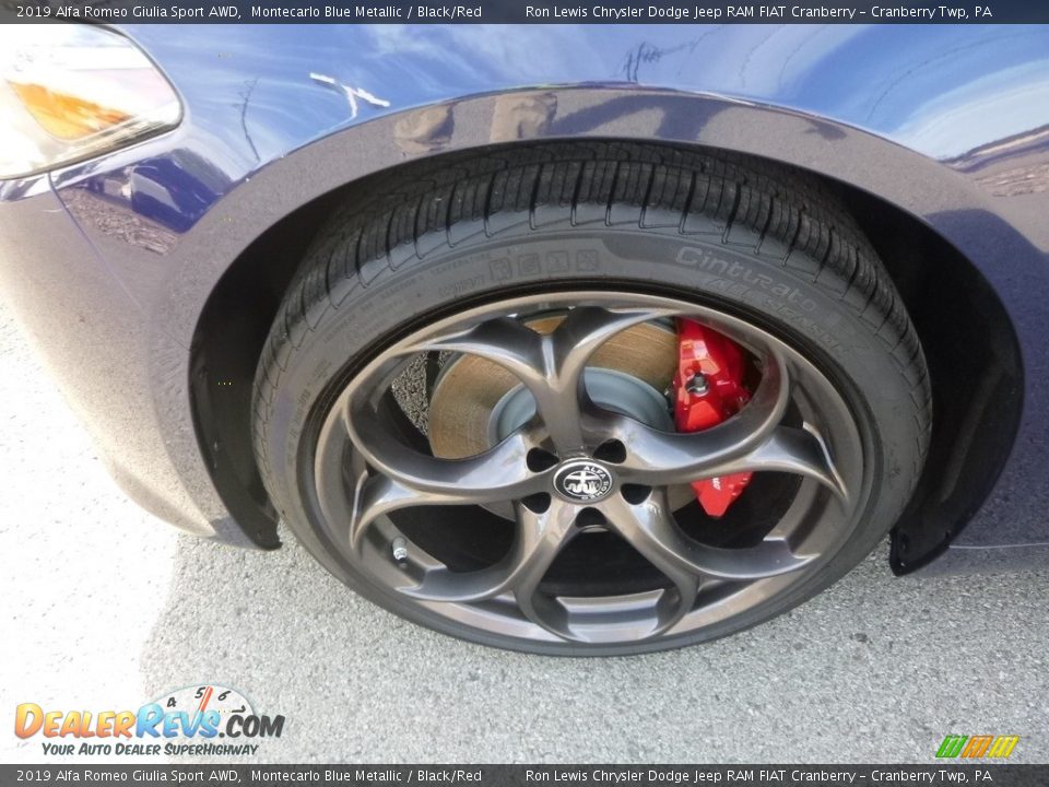 2019 Alfa Romeo Giulia Sport AWD Wheel Photo #3