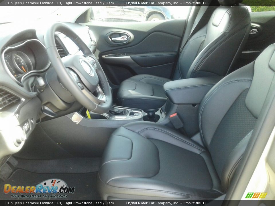 2019 Jeep Cherokee Latitude Plus Light Brownstone Pearl / Black Photo #8
