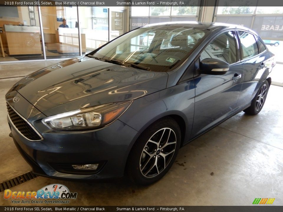 2018 Ford Focus SEL Sedan Blue Metallic / Charcoal Black Photo #5