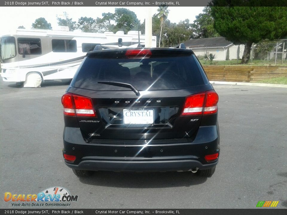 2018 Dodge Journey SXT Pitch Black / Black Photo #4