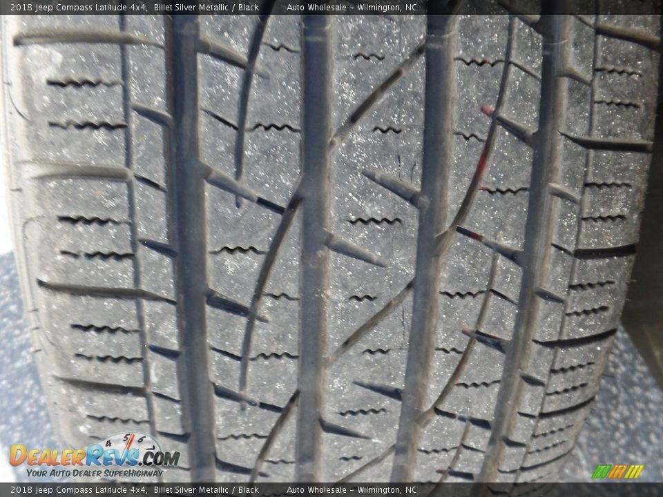 2018 Jeep Compass Latitude 4x4 Billet Silver Metallic / Black Photo #10