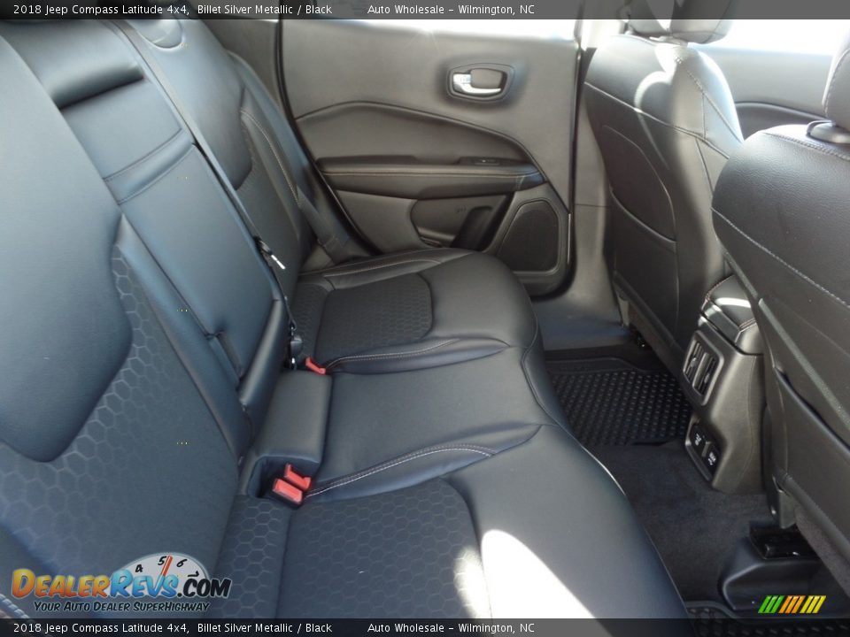 2018 Jeep Compass Latitude 4x4 Billet Silver Metallic / Black Photo #14