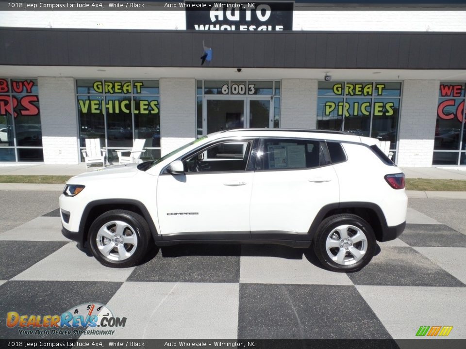 2018 Jeep Compass Latitude 4x4 White / Black Photo #1