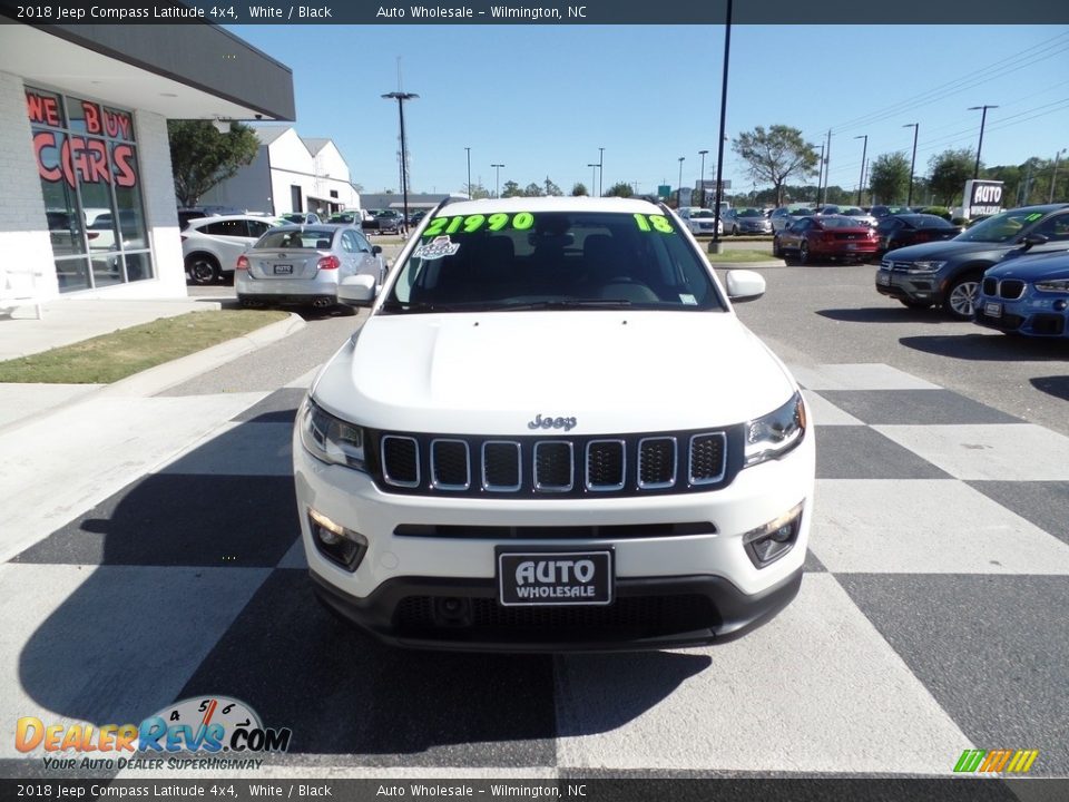 2018 Jeep Compass Latitude 4x4 White / Black Photo #2