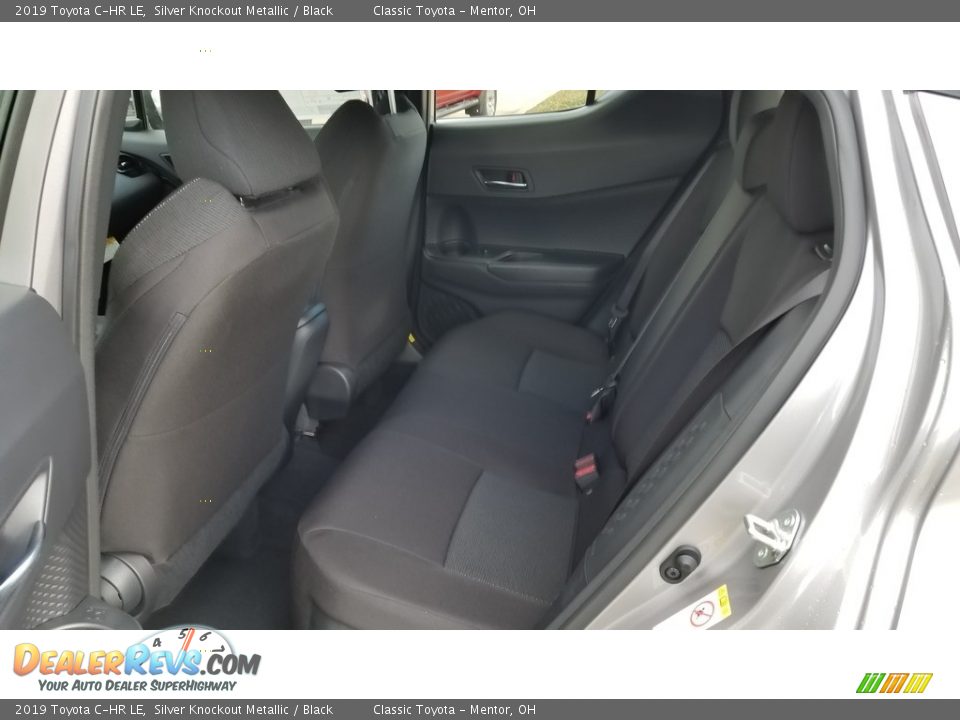 2019 Toyota C-HR LE Silver Knockout Metallic / Black Photo #4