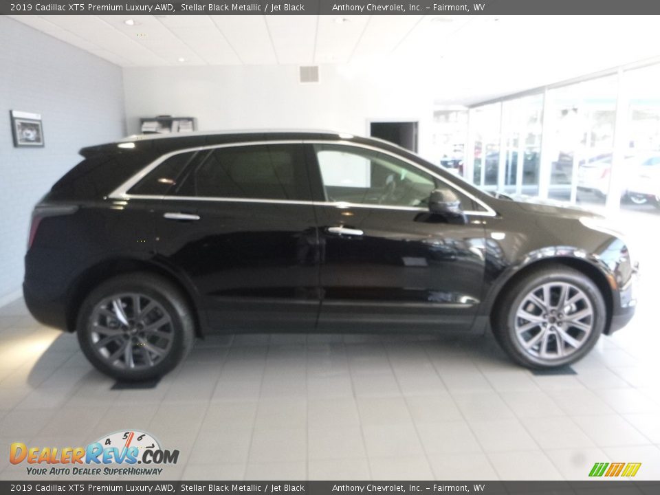 2019 Cadillac XT5 Premium Luxury AWD Stellar Black Metallic / Jet Black Photo #3