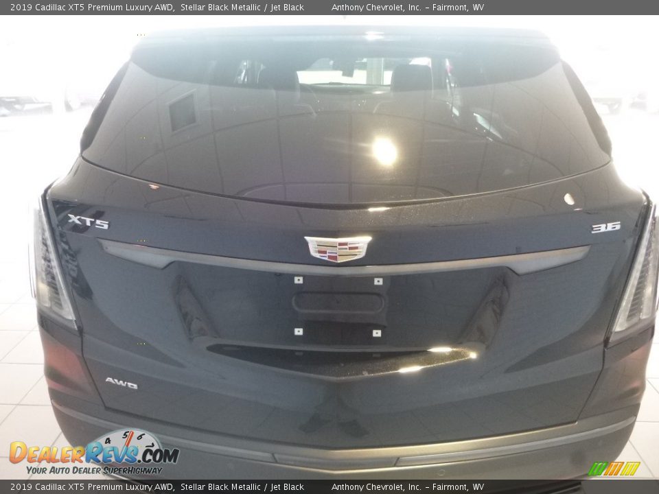 2019 Cadillac XT5 Premium Luxury AWD Stellar Black Metallic / Jet Black Photo #5