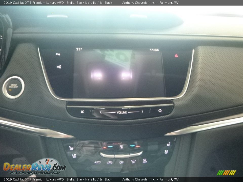 2019 Cadillac XT5 Premium Luxury AWD Stellar Black Metallic / Jet Black Photo #16
