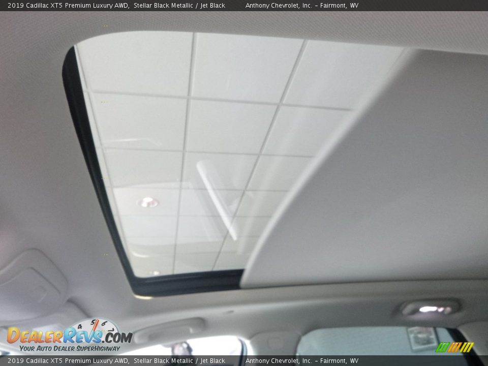 2019 Cadillac XT5 Premium Luxury AWD Stellar Black Metallic / Jet Black Photo #17