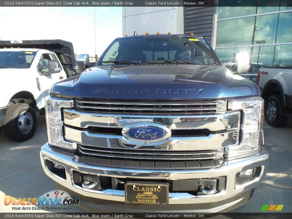 2019 Ford F350 Super Duty XLT Crew Cab 4x4 Blue Jeans / Earth Gray Photo #2