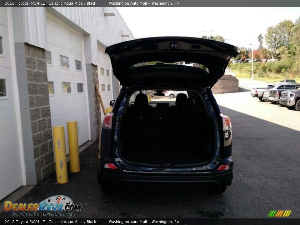 2018 Toyota RAV4 LE Galactic Aqua Mica / Black Photo #19