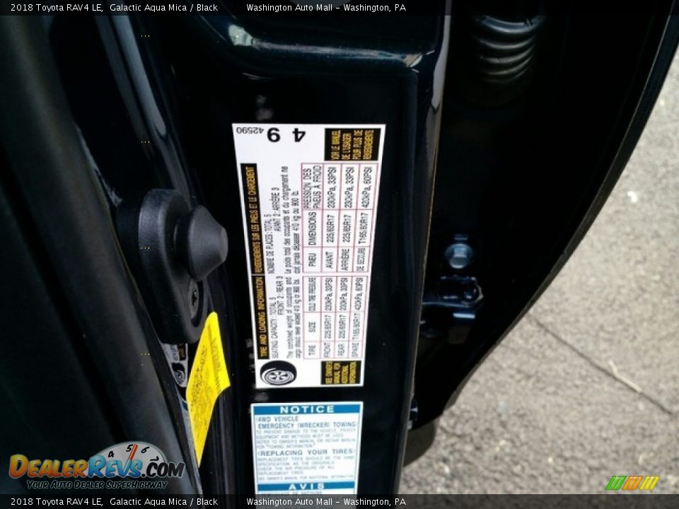2018 Toyota RAV4 LE Galactic Aqua Mica / Black Photo #21
