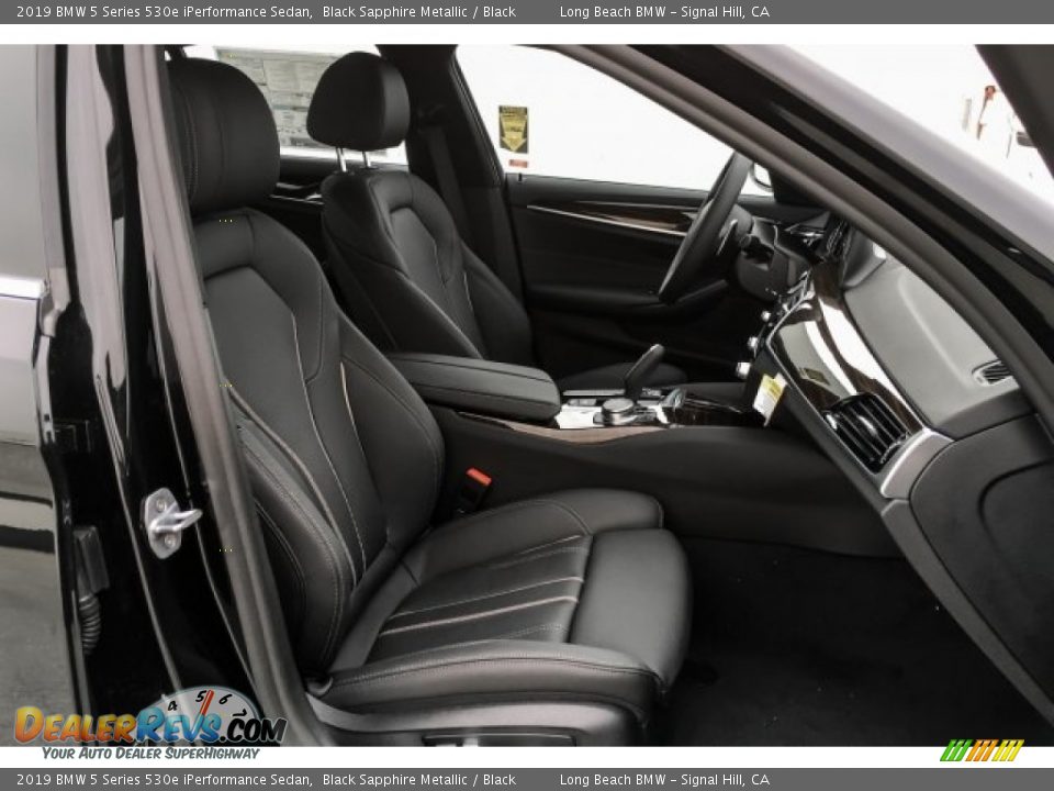 2019 BMW 5 Series 530e iPerformance Sedan Black Sapphire Metallic / Black Photo #5