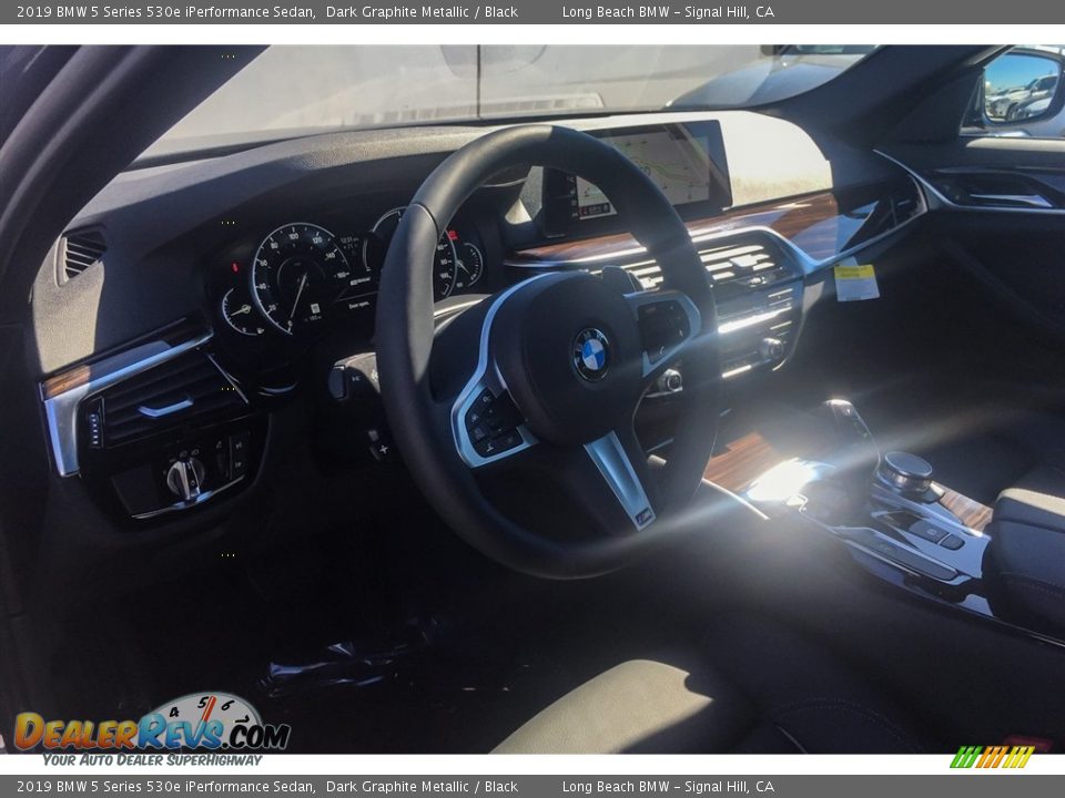 2019 BMW 5 Series 530e iPerformance Sedan Dark Graphite Metallic / Black Photo #4