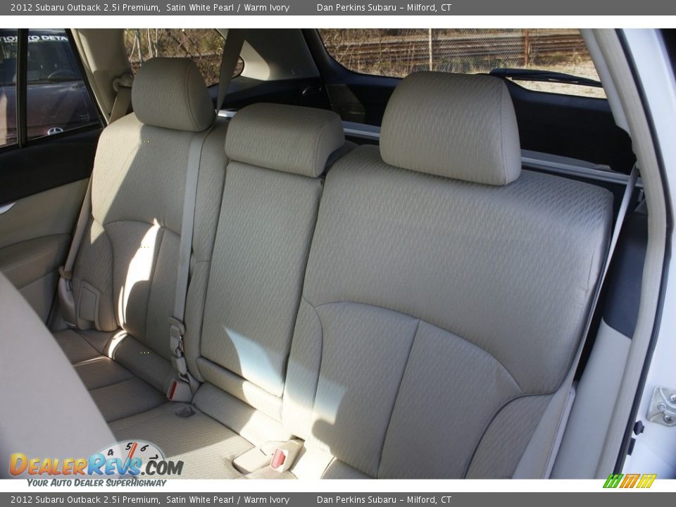 2012 Subaru Outback 2.5i Premium Satin White Pearl / Warm Ivory Photo #15